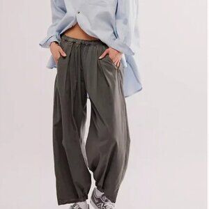 Free People To the Sky Parachute Pants - Dried Basil